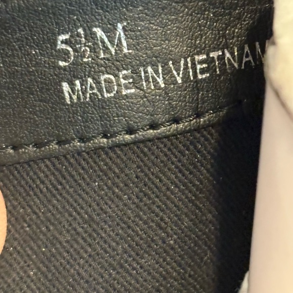 LISA VICKY BAM Black tall Mod Chunky Platform Block Square Toe Booties Size 5.5M - Picture 10 of 10